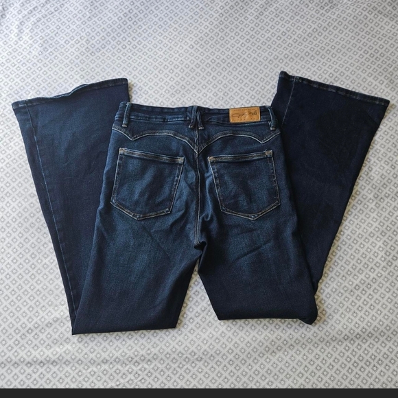 Good American X Dolly Joleans Flare Size 10 - Picture 5 of 6